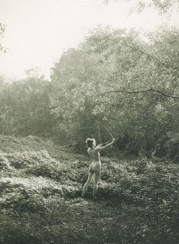 diana paul bergon 1900